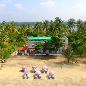 ** Bed & Breakfast Cherai Residency India